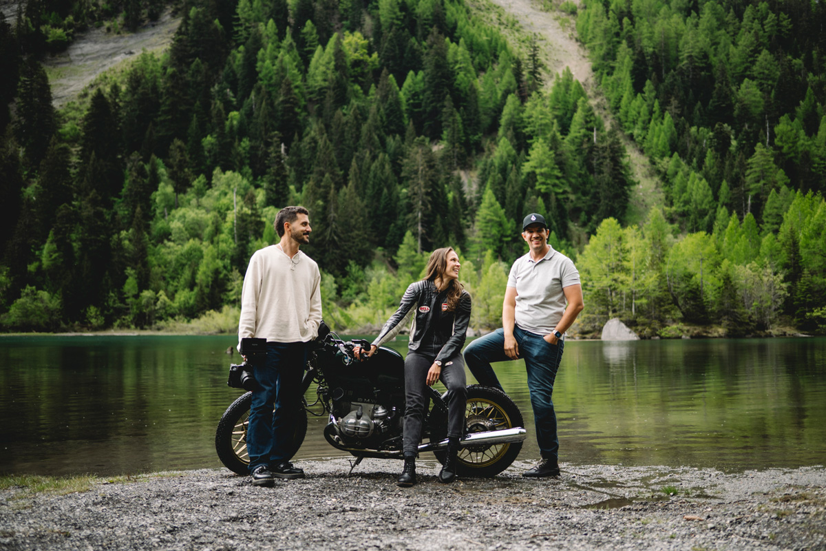 photo de groupe backstage Lac de Derborence